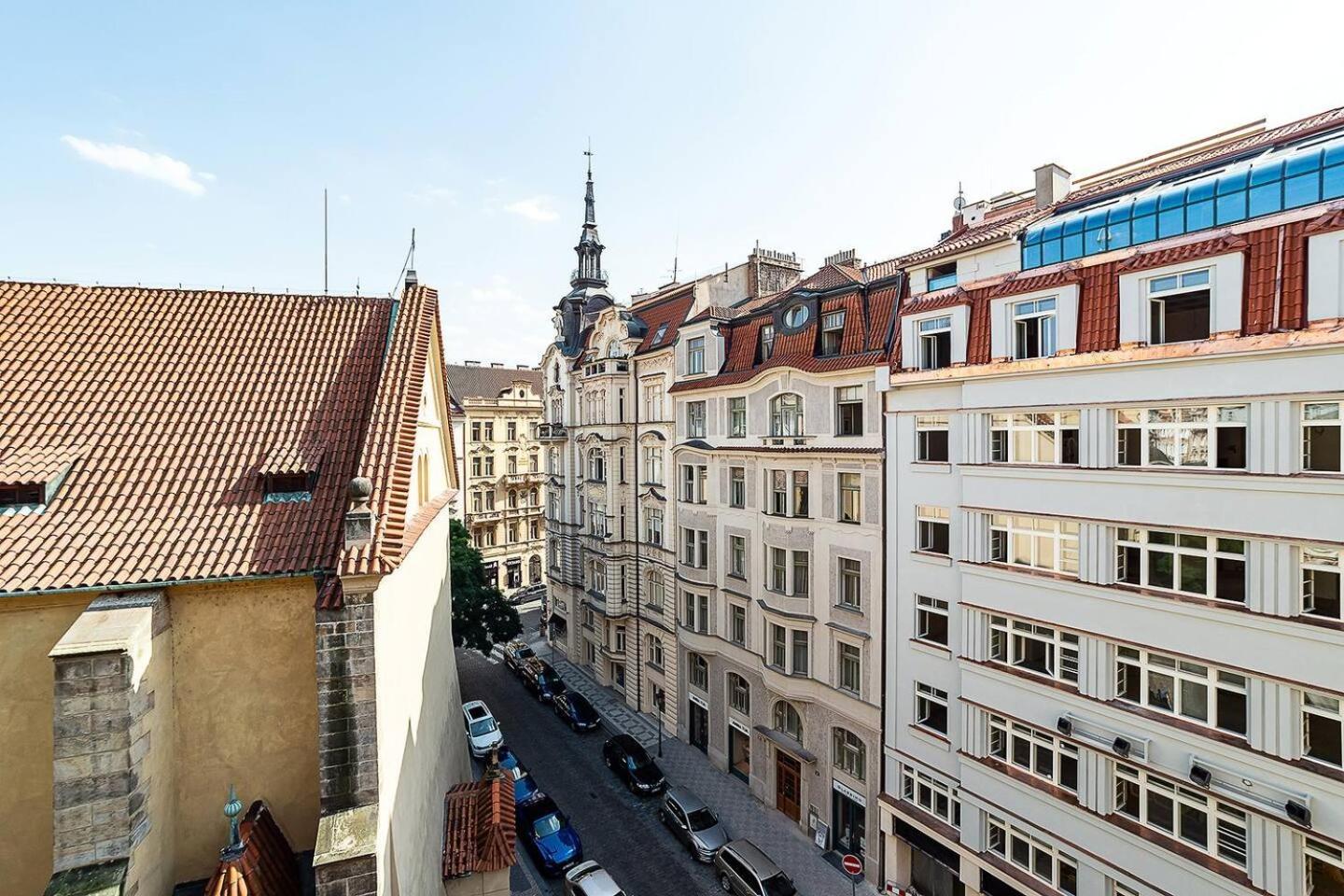 Elegant Old Town With Balcony * Prag